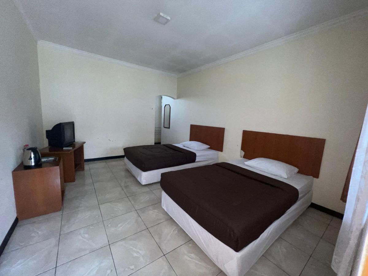 Hotel Puspa Sari Ciater Kültér fotó