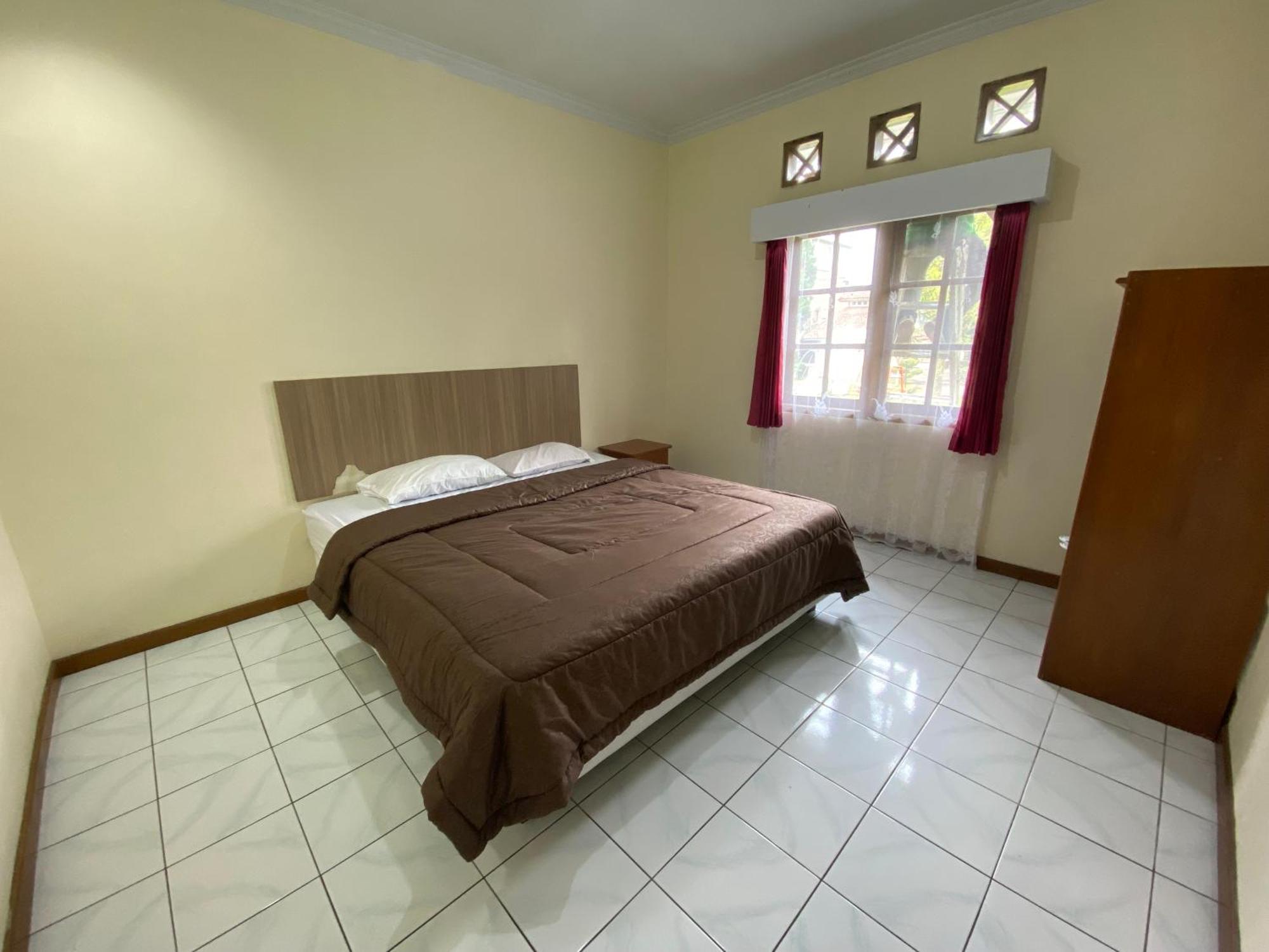 Hotel Puspa Sari Ciater Kültér fotó